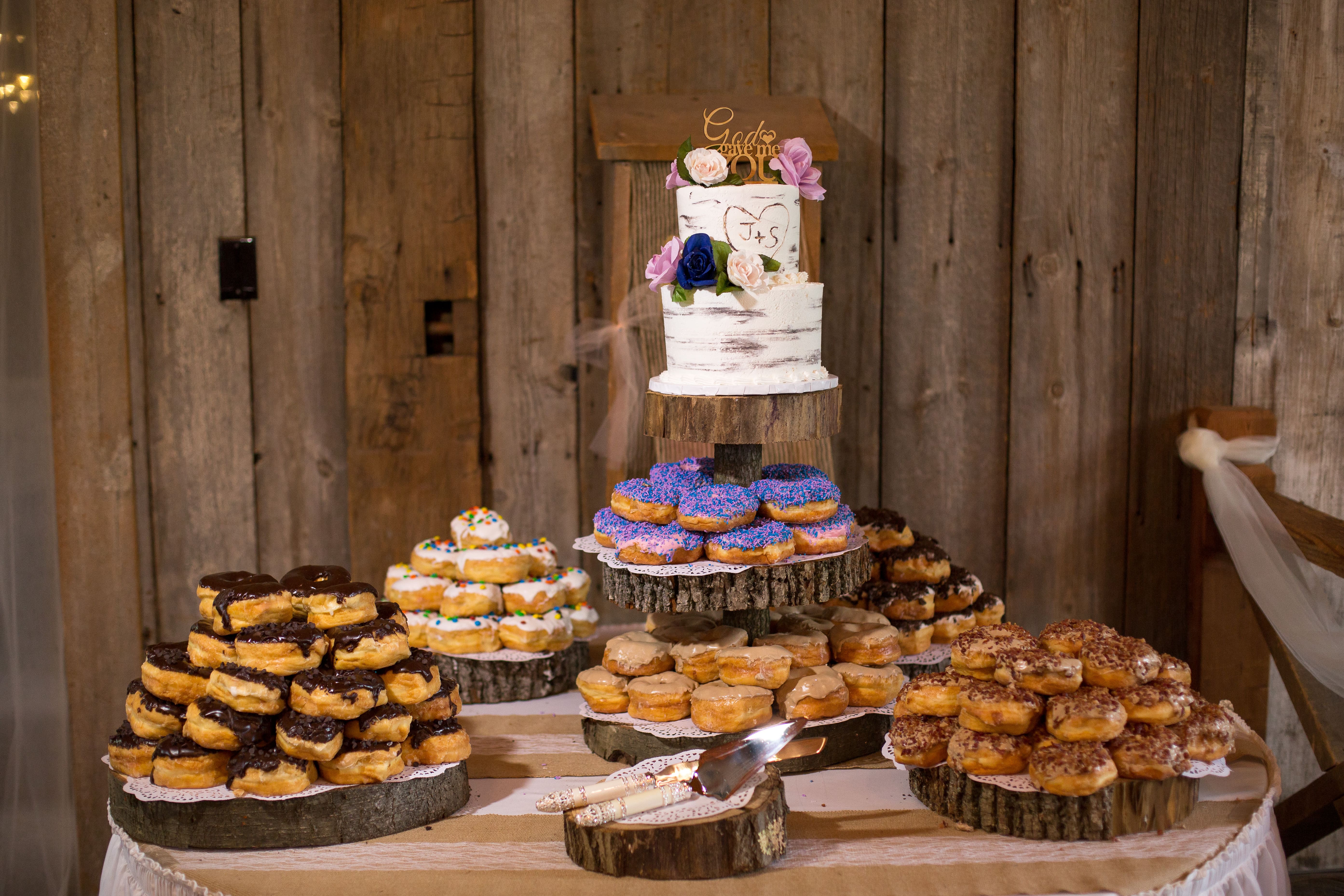 Barn Wedding Venue Near Pittsburgh